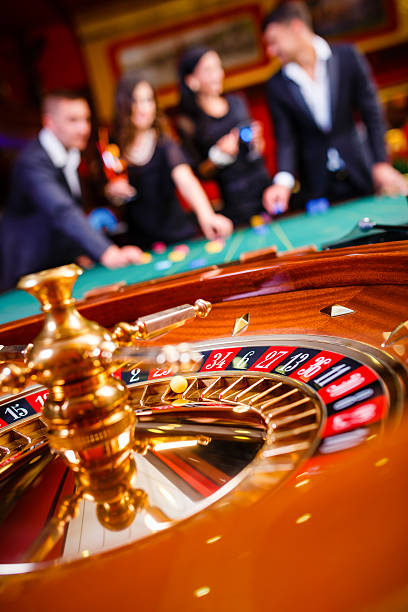 nikitatogel live blackjack table on mobile screen with dealer and player cards visible